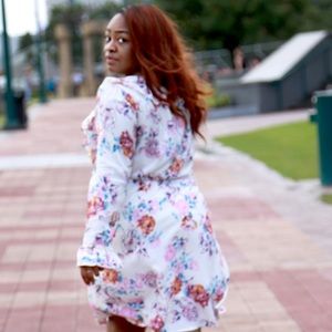 Meet your Posher, Versjade